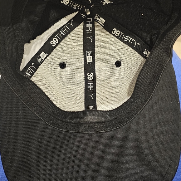 Raiders Hat Excellent Condition - Picture 6 of 6